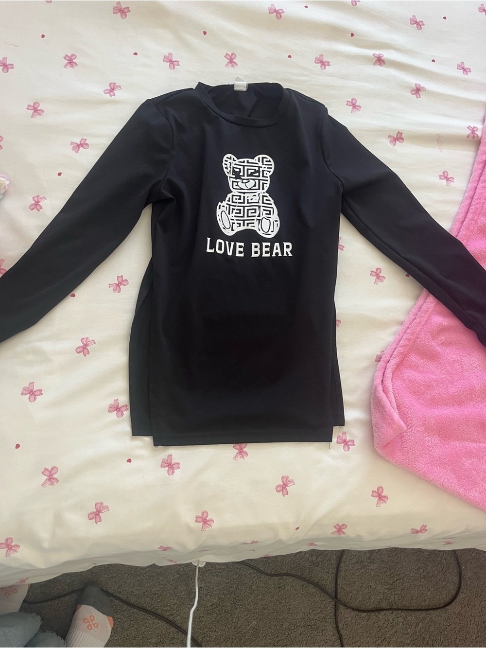SHEIN Black 'Love Bear' Long-Sleeve Kids Tee